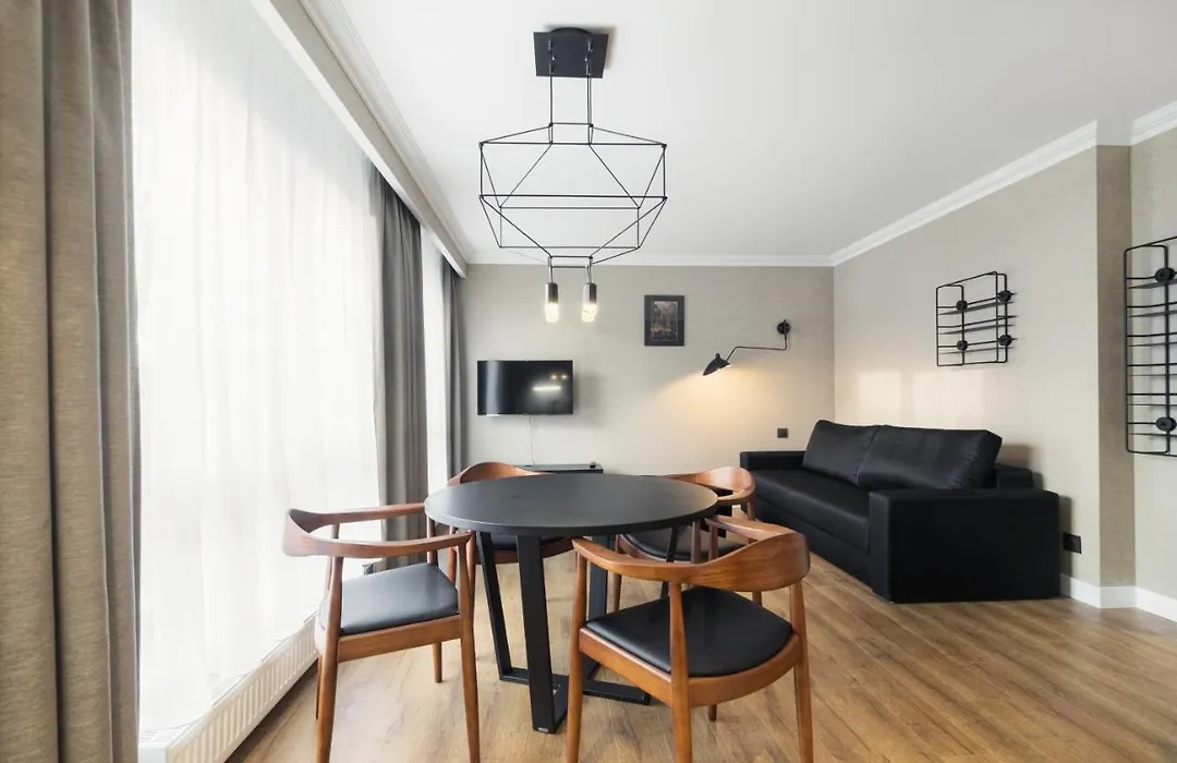 Victoria Residence Apartments By Grand Apartments-1